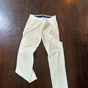 Vineyard Vines On-the-go performance Chinos
